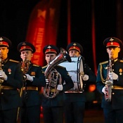 «Военные оркестры в парках»