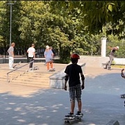 Тренировки по скейтбордингу в парке "Красная Пресня"